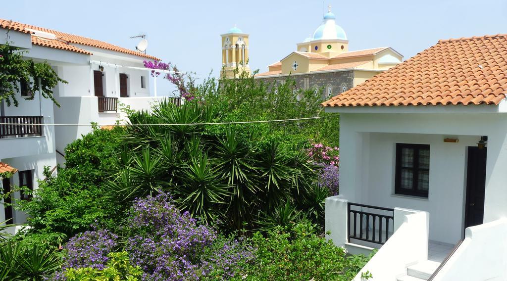 Golden Sun Otel Kokkari Dış mekan fotoğraf