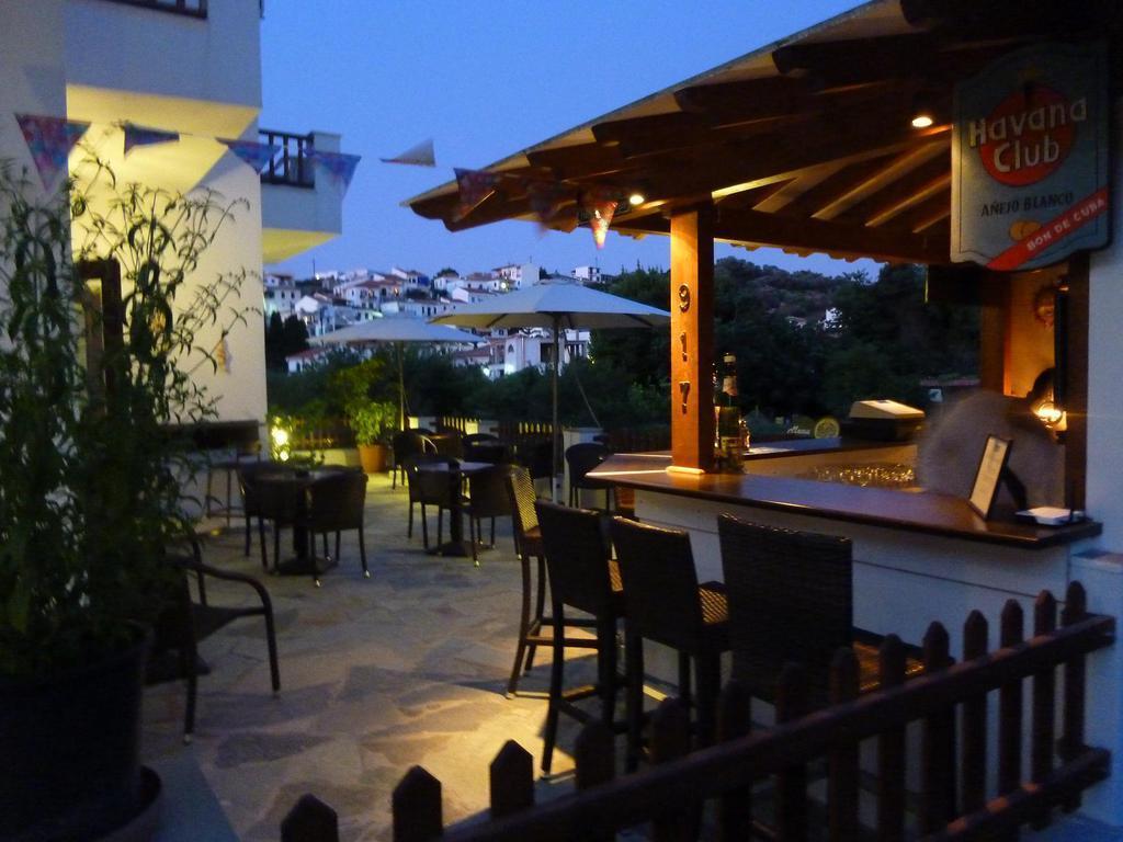 Golden Sun Otel Kokkari Dış mekan fotoğraf